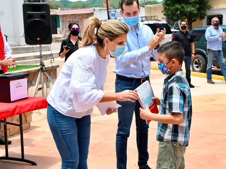 Entrega CPA apoyos en la sierra