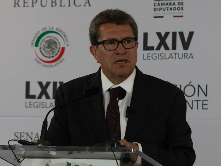 ‘No habrá extraordinario’ en el Senado, anuncia Monreal