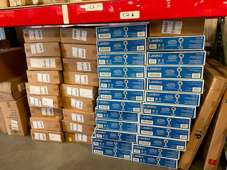 Apoyan empresarios a familias