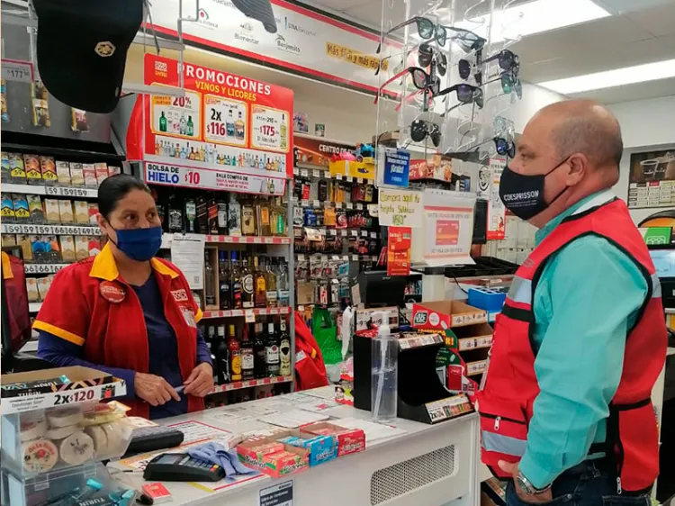 Verifican cumplimiento de protocolos en tiendas