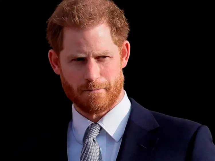 Príncipe Harry escribe autobiografía 'íntima y sincera'