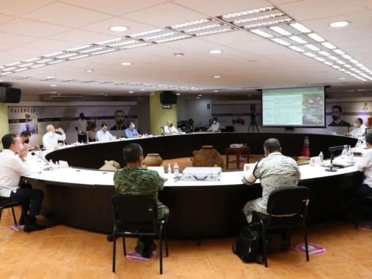 En Tuxtla Gutiérrez, Rutilio Escandón entrega reconversión de Centro de Salud