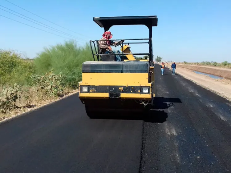Concluirá Junta de Caminos 20 obras en rúas estatales