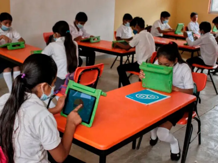 Debe considerarse regreso a clases