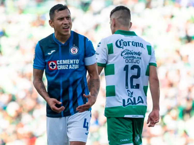 Cruz Azul y Santos dividen unidades