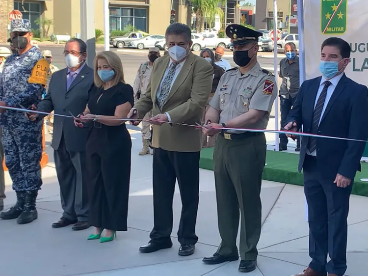 Presenta Sedena galería fotográfica Ejército y FA