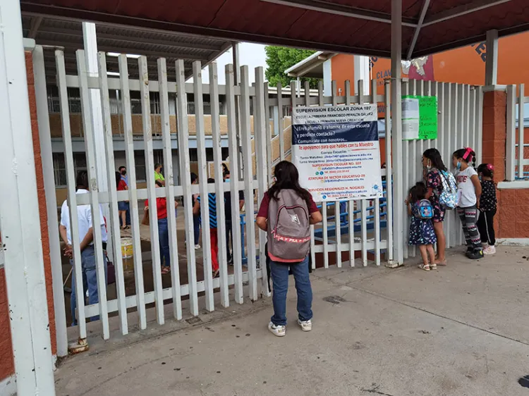 Inician clases post Covid-19