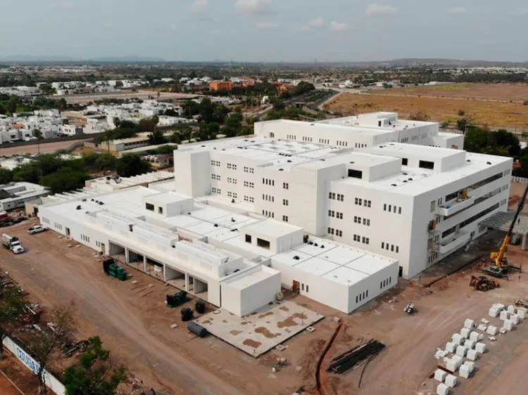 Abrirá nuevo hospital hasta que esté equipado