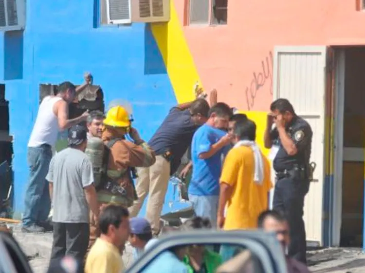 Reprueban acusación a bomberos