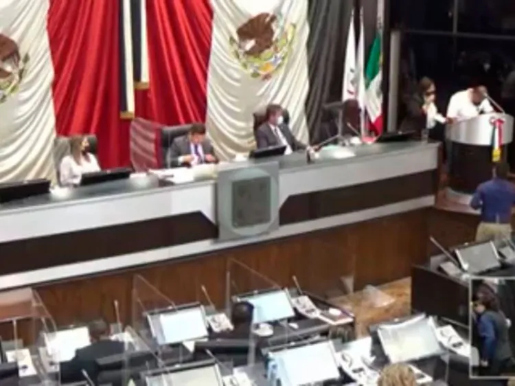 Presentan agenda legislativa en primera sesión ordinaria