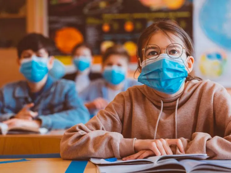Escuelas no cerrarían ante contagios