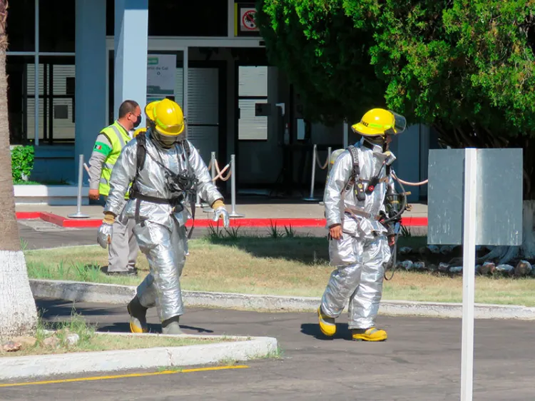 Realizan CEPC simulacro en Aeropuerto Miguel Hilalgo