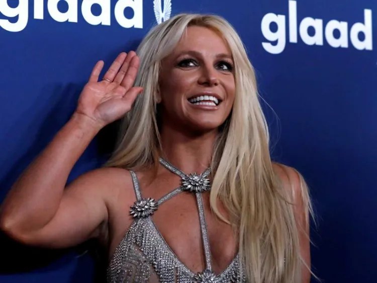 Britney Spears pide por primera vez en documentos oficiales terminar con tutela