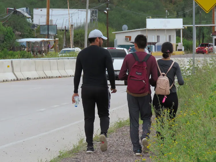 Lanzan recomendaciones sanitarias por caminata