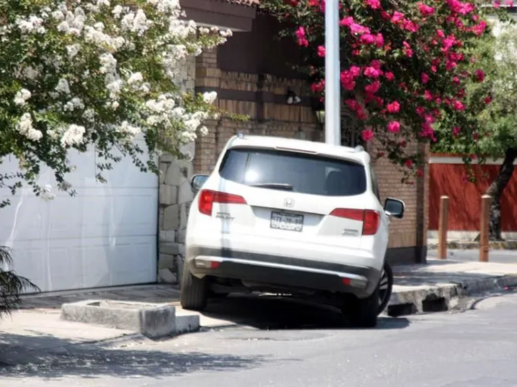 Aumenta 198% aplicación de multas por mal uso de banquetas