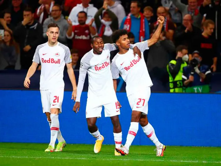 Salzburgo sigue su idilio en la Champions