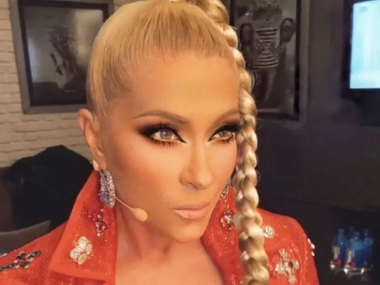 Yuri invita a maquillistas durante programa para aclarar que no es homofóbica