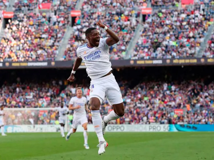 Real Madrid fulmina al Barcelona a contragolpes