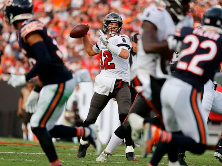 Bucaneros ganan y Brady sigue haciendo historia