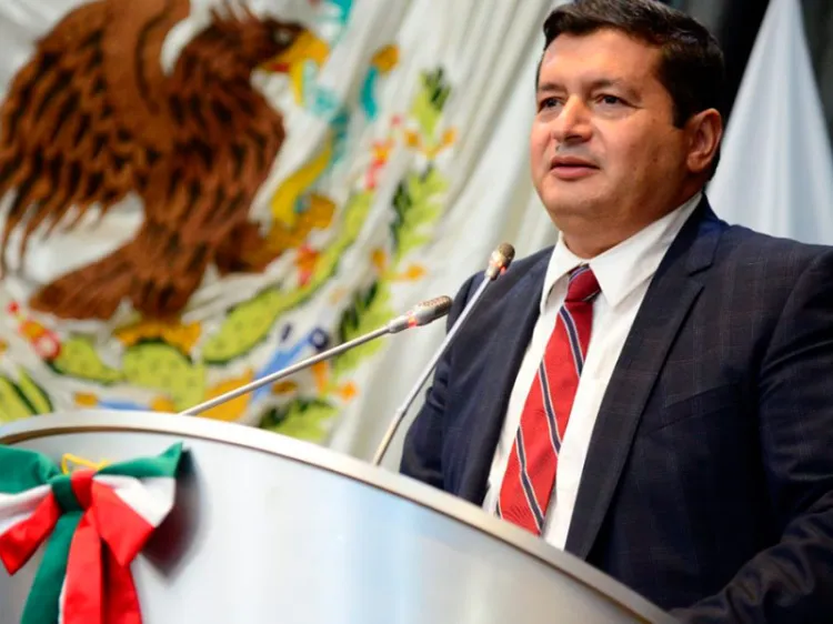 Pleno del Congreso decidirá remoción de empleados