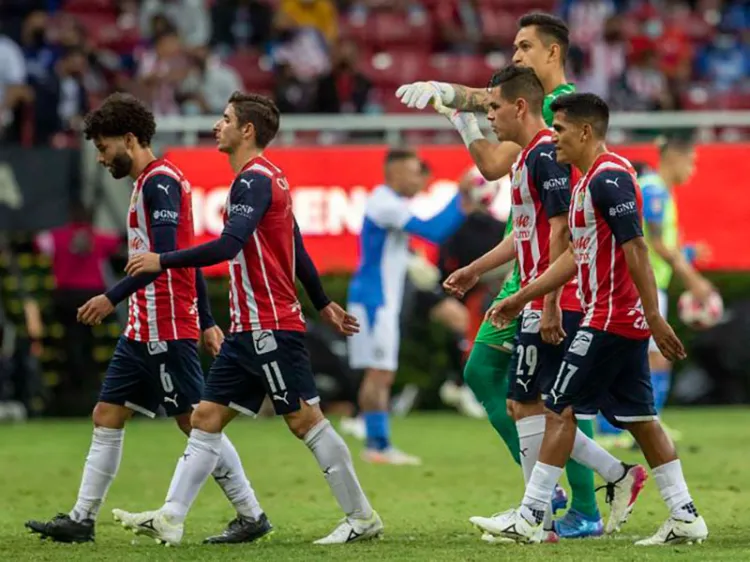 Chivas sin presión por calificar, según Jesús Sánchez