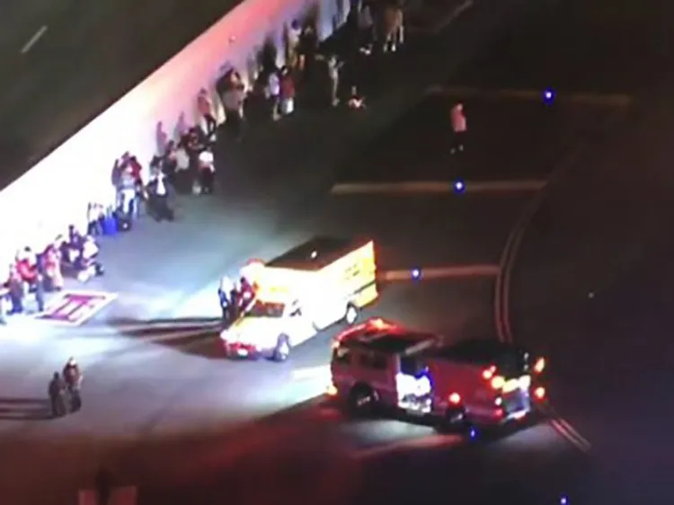 Alarma de tiroteo en aeropuerto de Los Ángeles desata pánico; suspenden vuelos