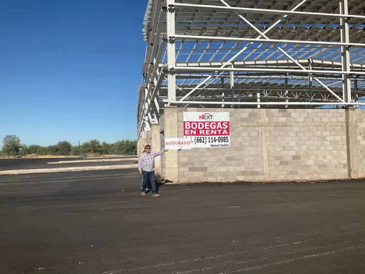 Clausuran construcción ilegal de nave industrial