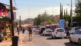 Saldo blanco en Feria del Hueso