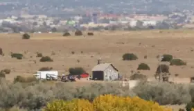 Disparo en set de 'Rust' pudo ser sabotaje, según abogado de encargada de armas