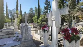 Abandonan 80% de tumbas en “Panteón del Rosario”