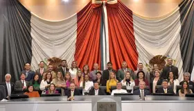 Reconocen a la Armada de México