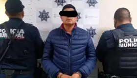 Detienen a Policía Municipal como presunto responsable de homicidio e intento de extorsión a un civil