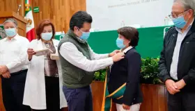 Reconocen a 100 trabajadores de la salud del IMSS en Sonora