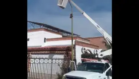 Avanza mejoramiento de alumbrado público