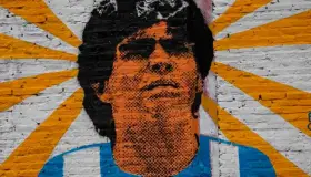 Bautizan una estrella como Maradona