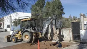 Atienden reportes de fugas de agua