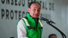 Toma gobernador protesta al CEPC