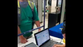 Lleva Oomapas servicios a empleados de maquilas