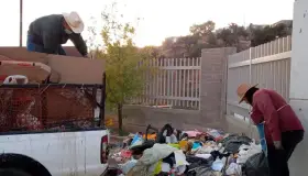 Limpian escuelas con programa municipal