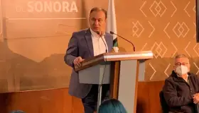 Renuncia de comisario fue por seguridad: Durazo