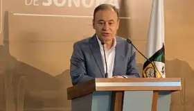 Solicita
Sonora adelanto de 800 mdp: Durazo