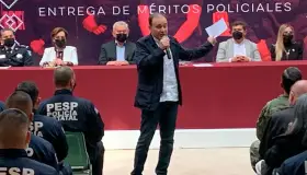 Destaca Gobernador labor de policías