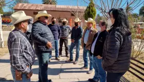 Trabaja Sagarhpa a ras de suelo con los productores