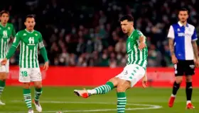 Guardado y Lainez participan en goleada del Betis