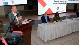 Ratifica Durazo avance para mover vías del tren