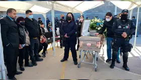 Despiden a comandante Manuel Ochoa