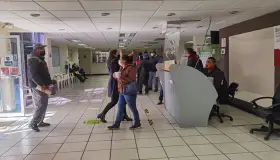 Expiden placas para 400 autos legalizados en la AF