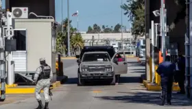 Resalta López Obrador blindaje de seguridad en aduanas