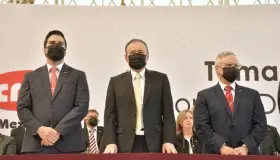 <b>Dinamizaremos la economía sonorense
por medio de la construcción: Alfonso Durazo</b>

 



 