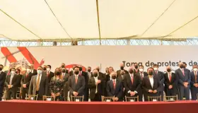 Toma protesta a directivos de la CMIC